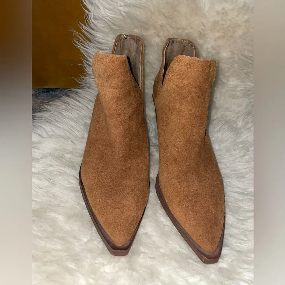 Vince Camuto Bibestie Booties Ankle Boots Brown Suede 7.5